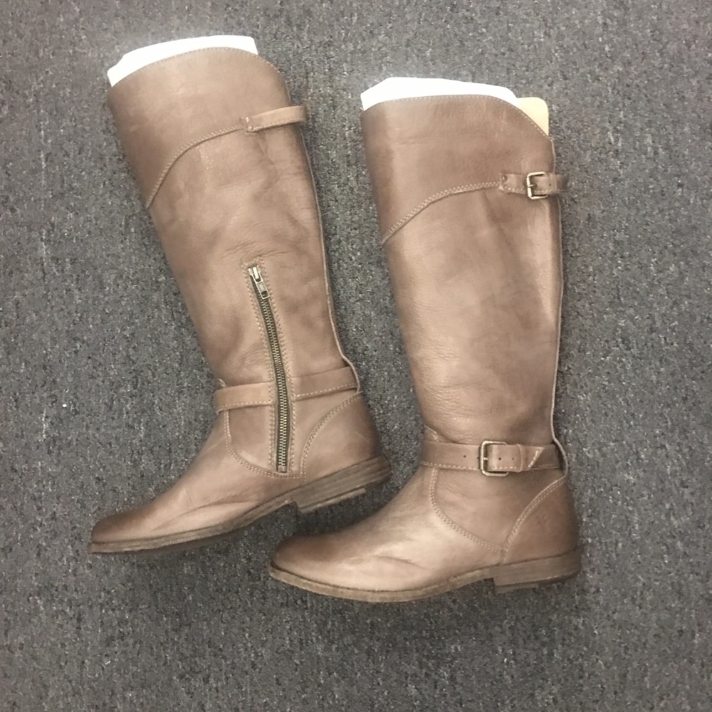 NOT IN STORES! Frye Leather Taupe Riding Boots